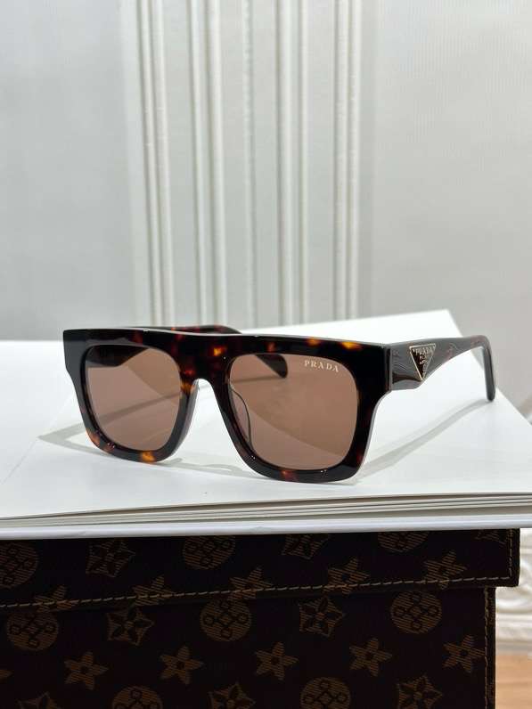 Picture of Prada Sunglasses _SKUfw56613629fw